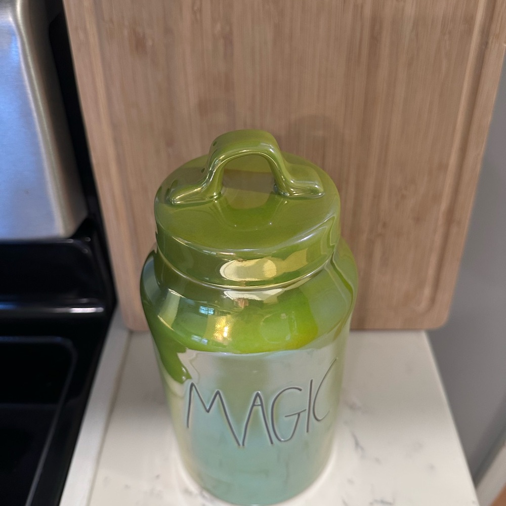 Green Ceramic Magic Jar Rae Dunn - Picture 2 of 6